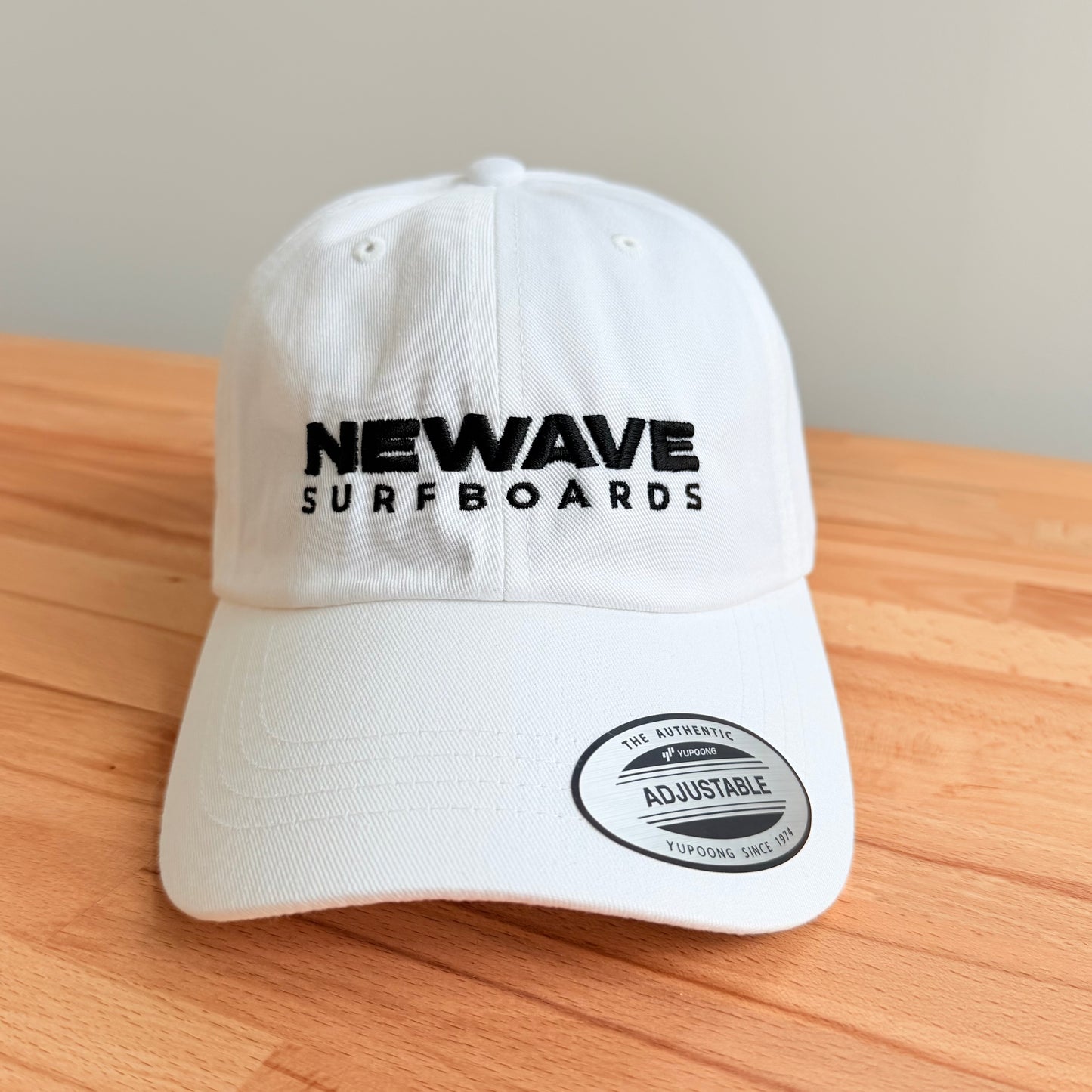 NEWAVEロゴキャップ